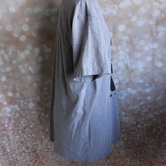 Traeger Men's L Gray Kickin Gas In The Ass Short Sleeve T-Shirt (Retired) - Picture 7 of 8